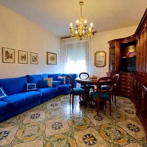 Apartamento Bebe Apartment,